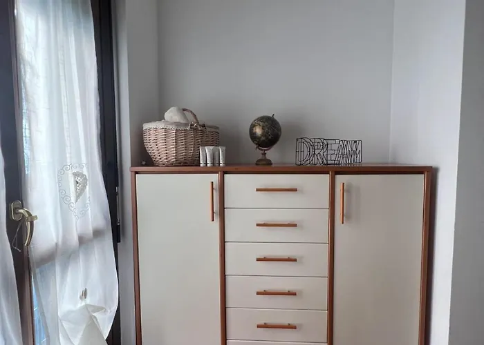 לינה וארוחת בוקר Rilo's 4*